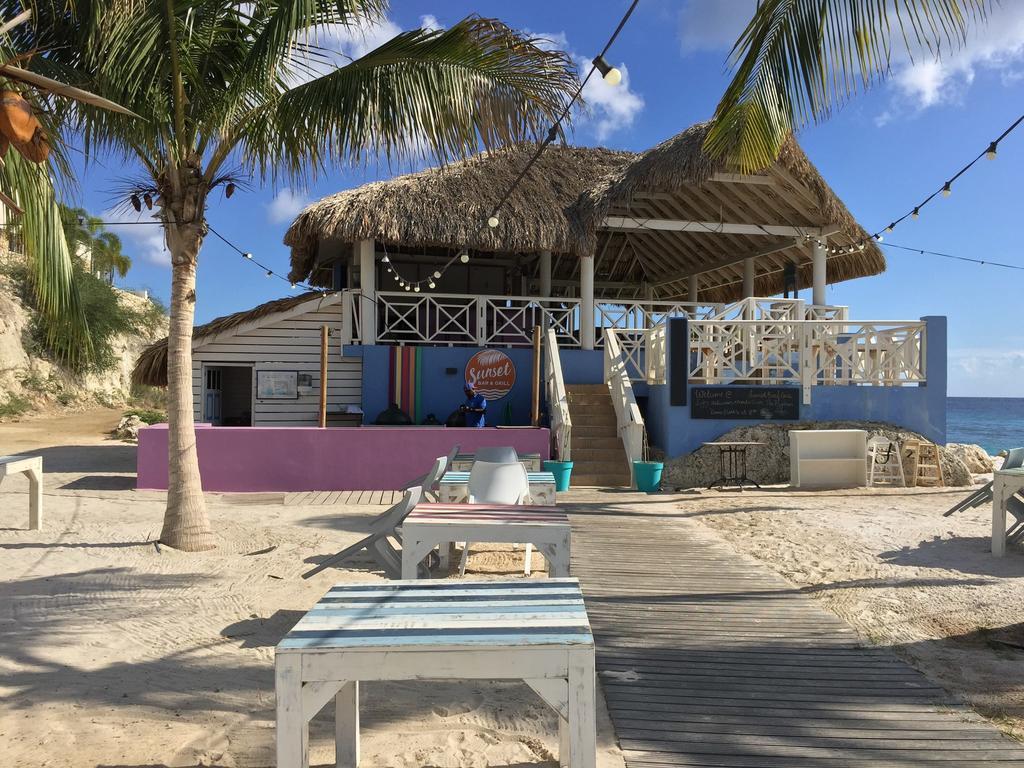 Villa At The Beach, Blue Bay Golf & Beach Resort Экстерьер фото