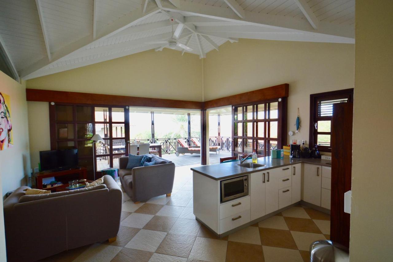 Villa At The Beach, Blue Bay Golf & Beach Resort Экстерьер фото